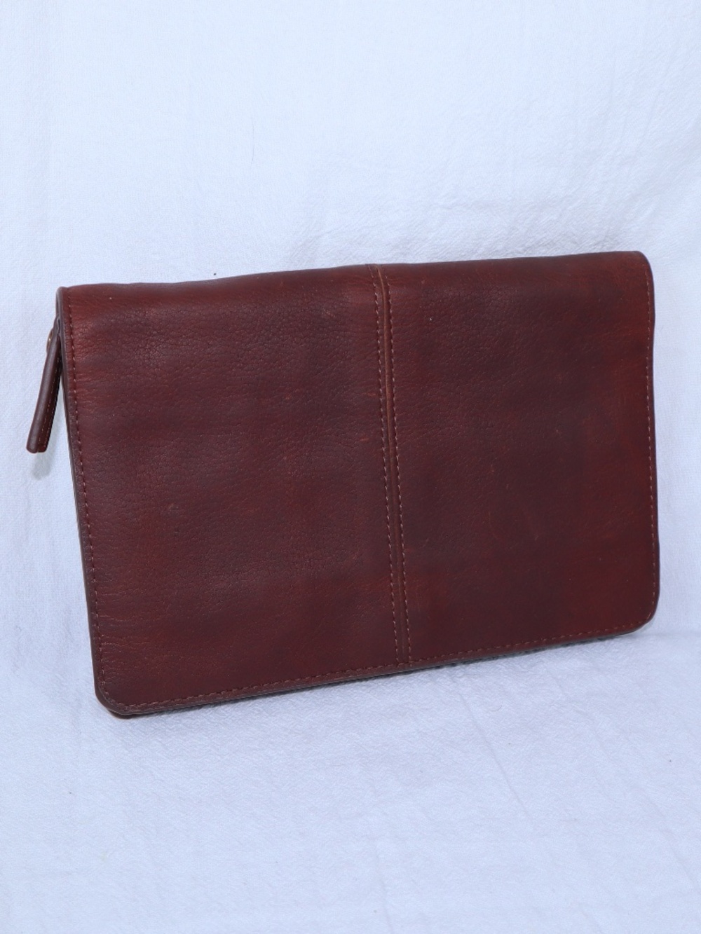 Duluth Trading Women's Lifetime Leather Organizer Wallet Zip Foldover Brown